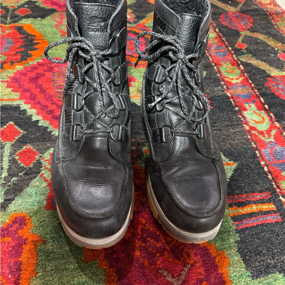 Sorel Black Leather Boots